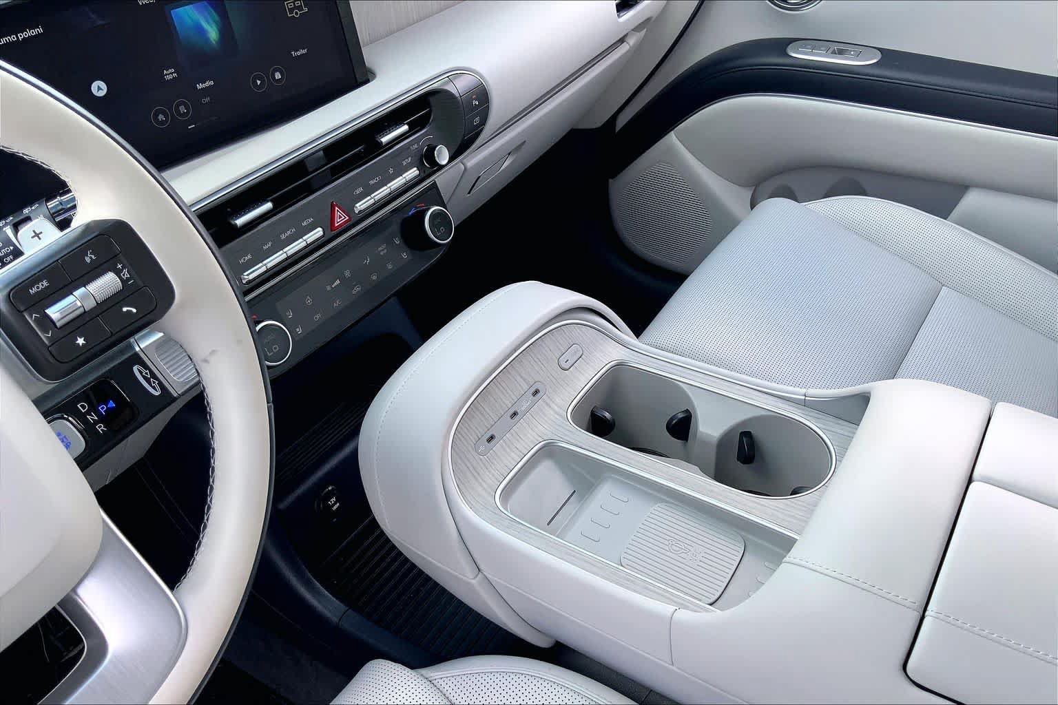 Certified 2026 Hyundai Palisade Calligraphy FWD image 30