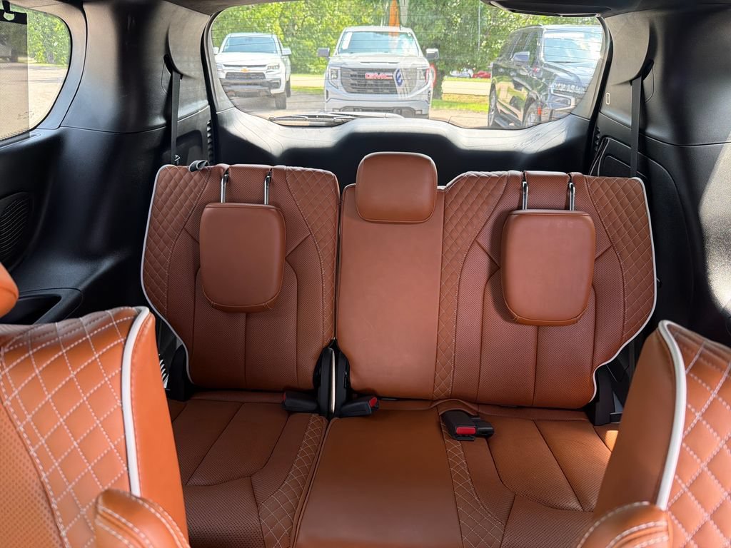 Used 2026 Chrysler Pacifica Pinnacle FWD image 18