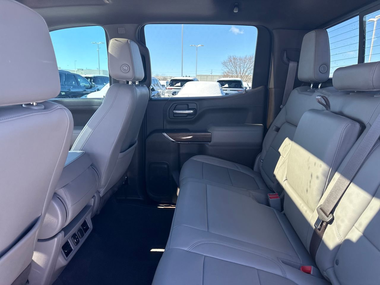 Used 2020 Chevrolet Silverado 1500 LT w/ All-Star Edition image 15