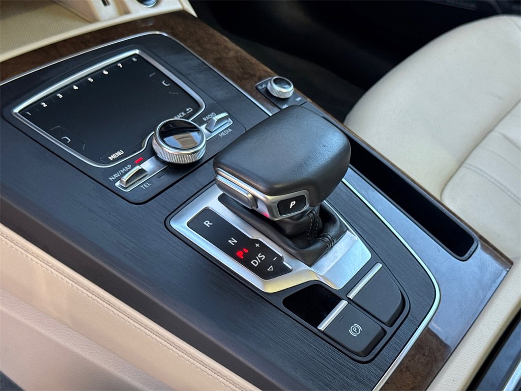 Used 2019 Audi Q5 2.0T Premium Plus w/ Premium Plus Package image 28