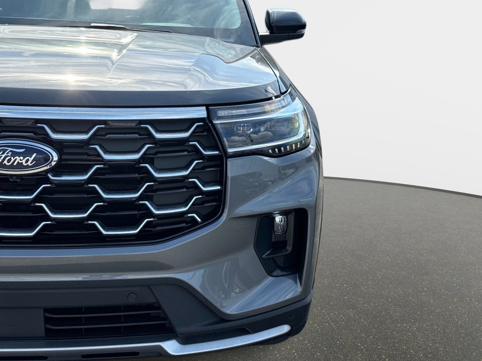 Used 2025 Ford Explorer Platinum w/ Ultimate Package image 11