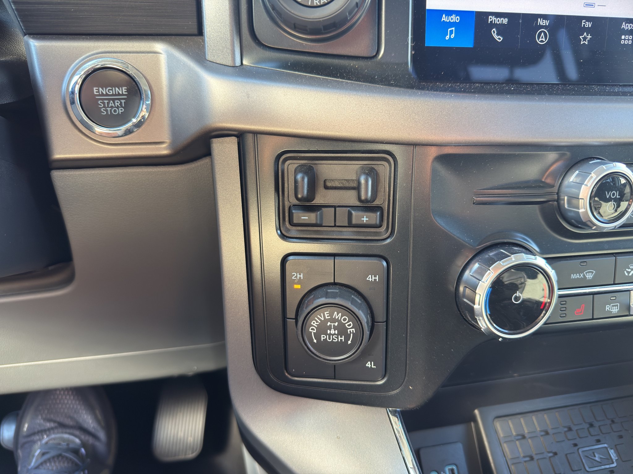 Used 2024 Ford F150 XLT w/ Equipment Group 302A MID AWD/4WD image 24