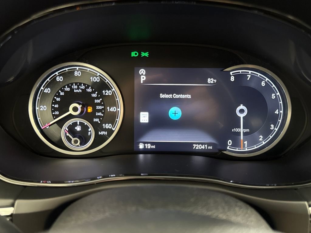 Used 2023 Genesis GV70 2.5T w/ Select Package image 14