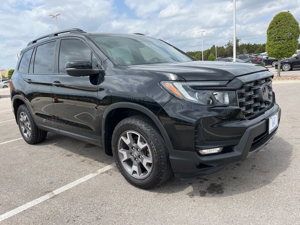 Certified 2023 Honda Passport TrailSport image 3