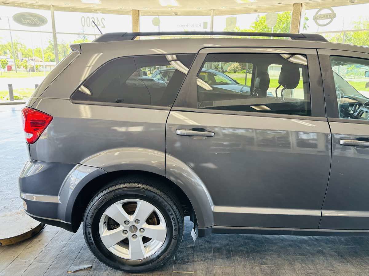 Used 2015 Dodge Journey SE w/ Quick Order Package 22F SE FWD image 3