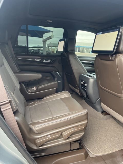 Used 2024 GMC Yukon Denali w/ Max Trailering Package image 9