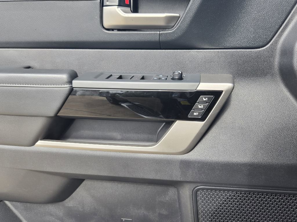 Used 2022 Toyota Tundra Limited image 23