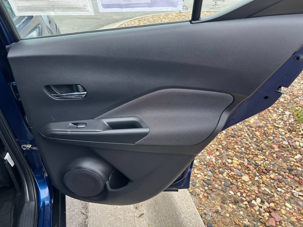 Used 2019 Nissan Kicks SV FWD image 20