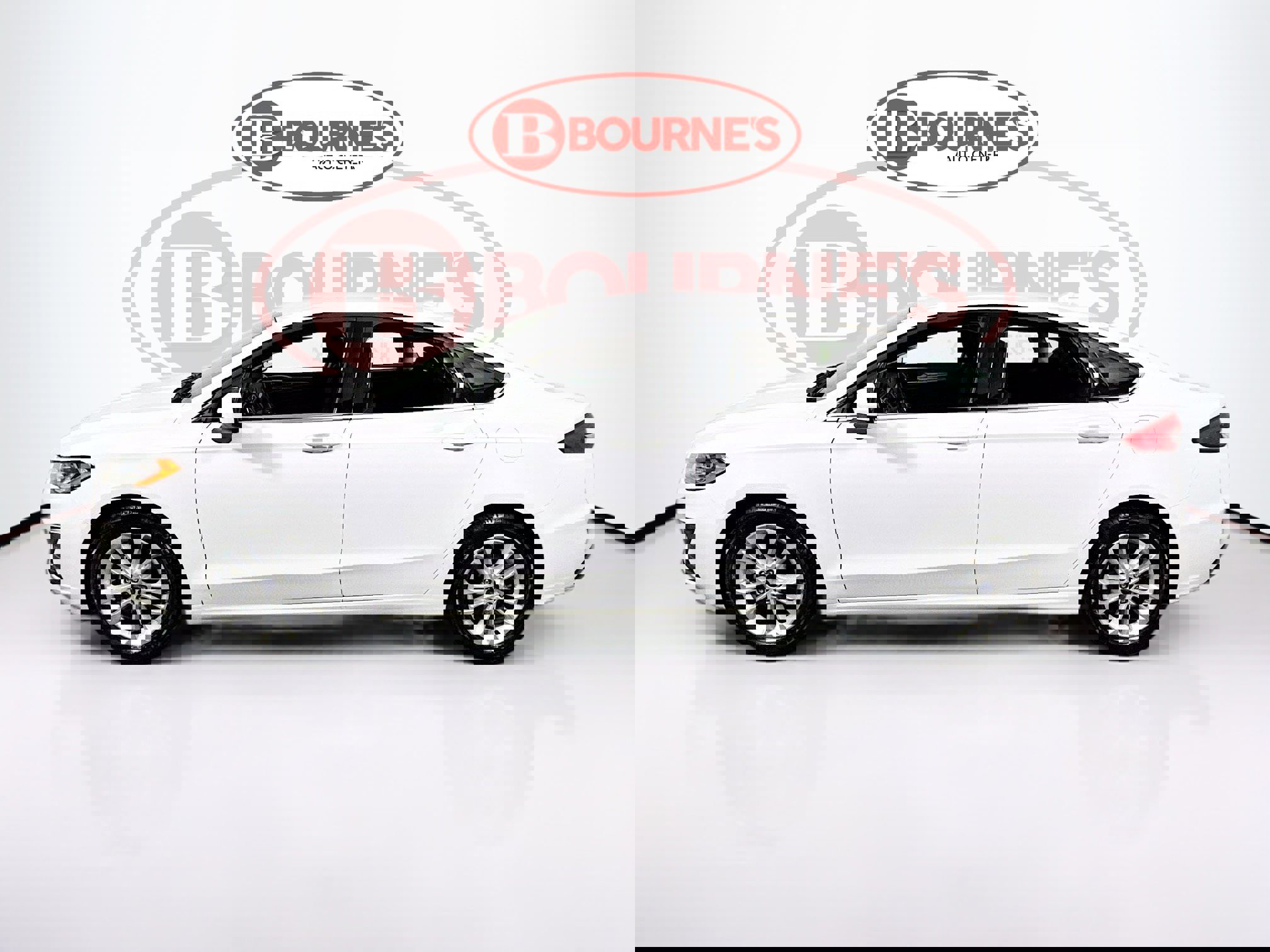 Used 2020 Ford Fusion SE image 5