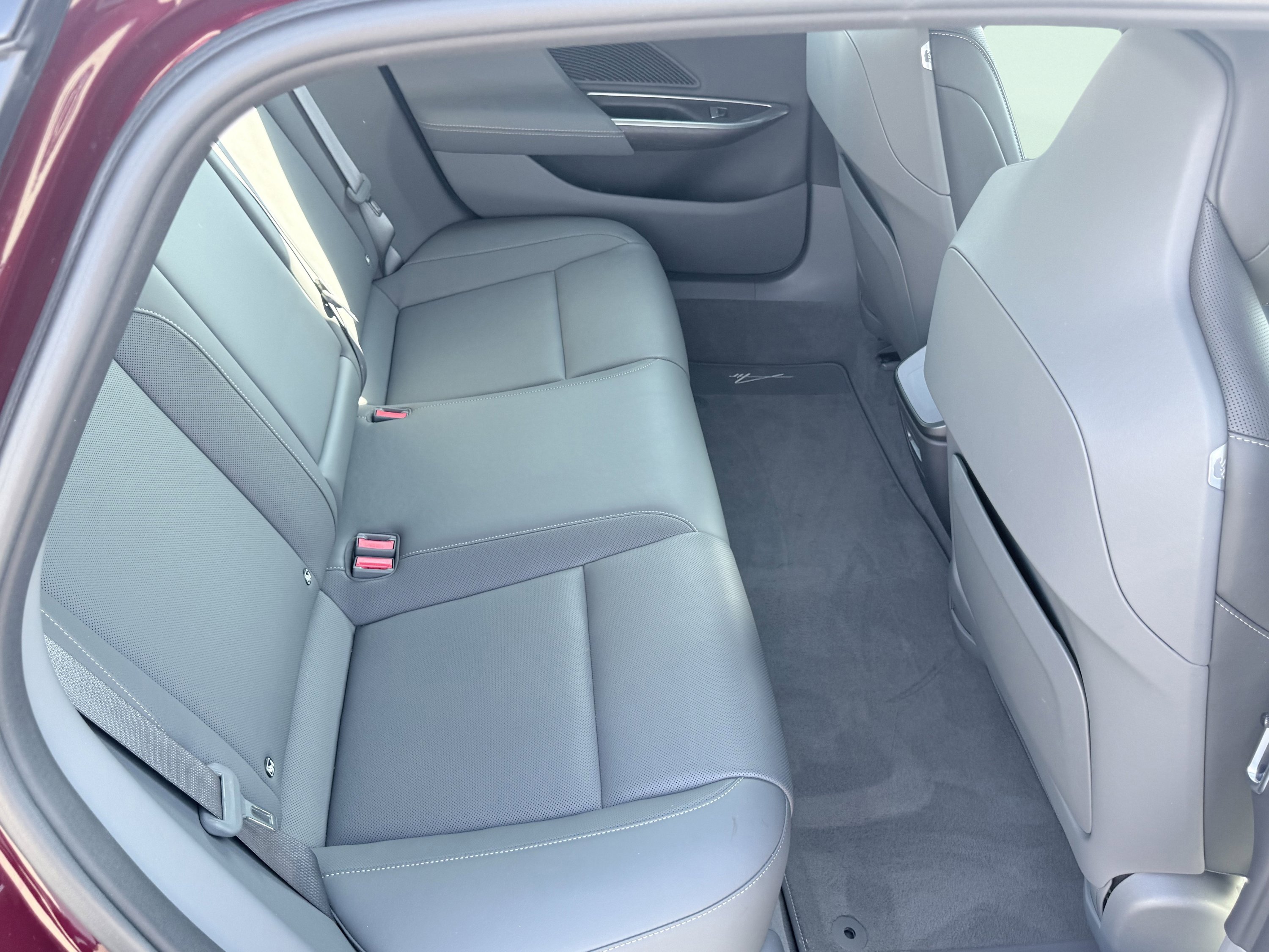 Used 2025 Lucid Air Touring image 46