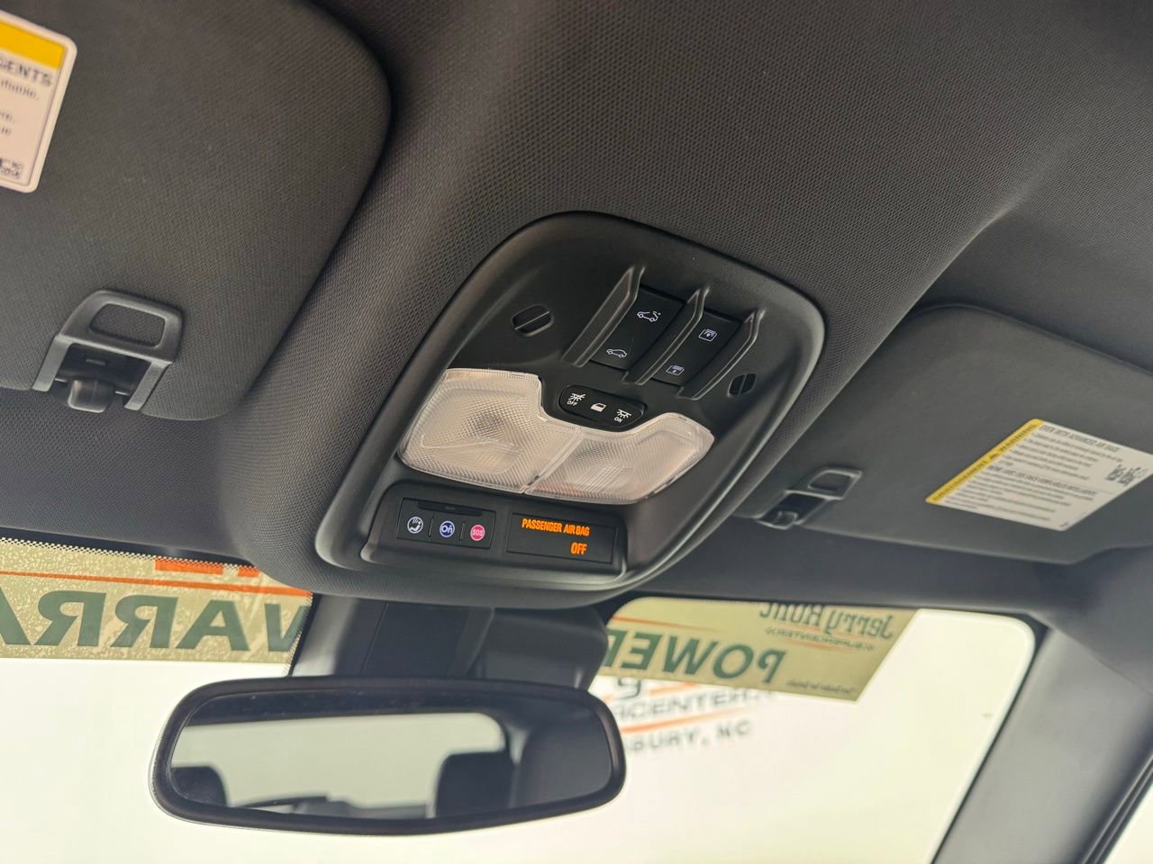 Used 2023 Chevrolet TrailBlazer RS w/ Sun and Liftgate Package image 23