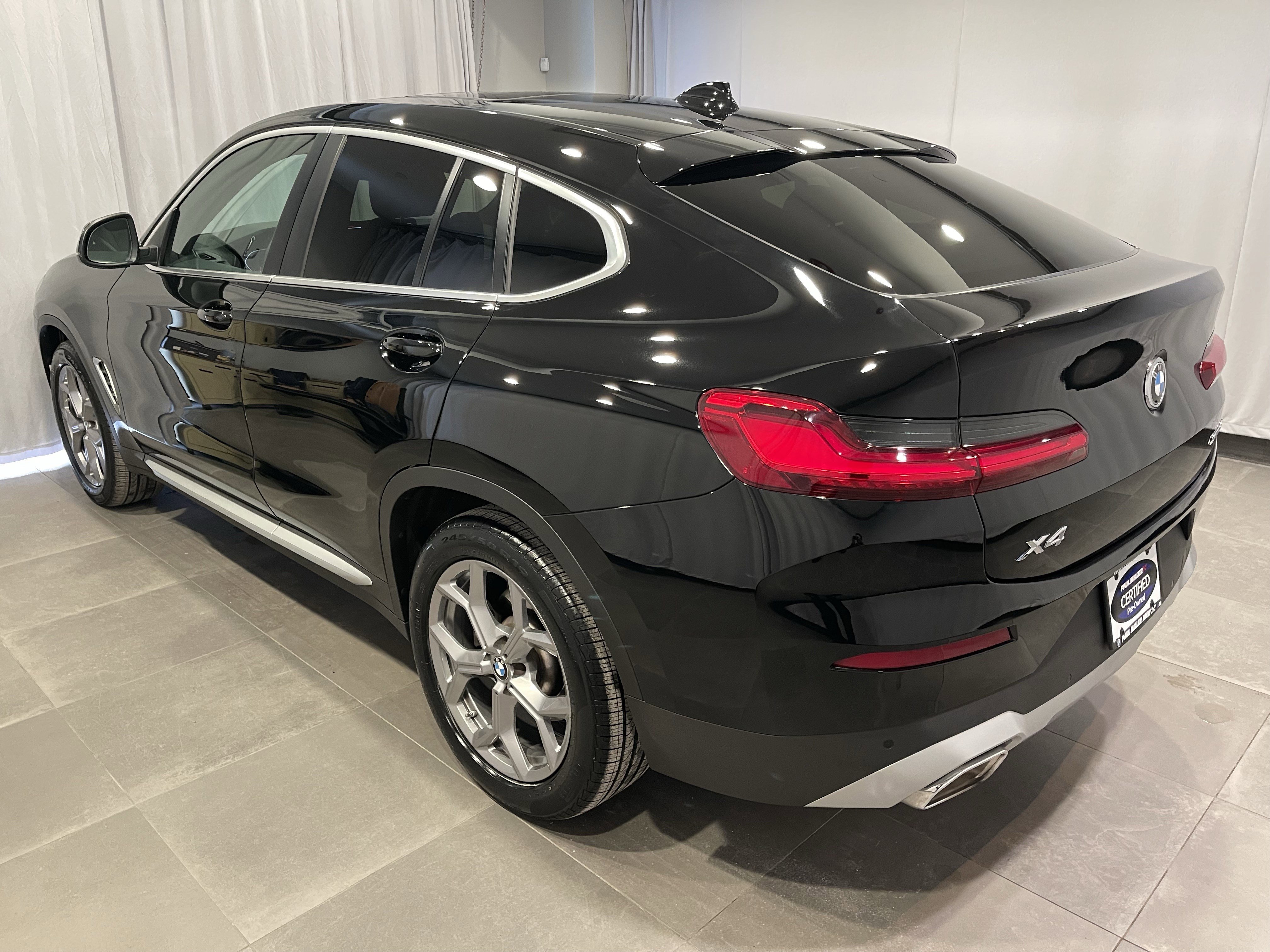 Used 2023 BMW X4 xDrive30i w/ Premium Package image 5