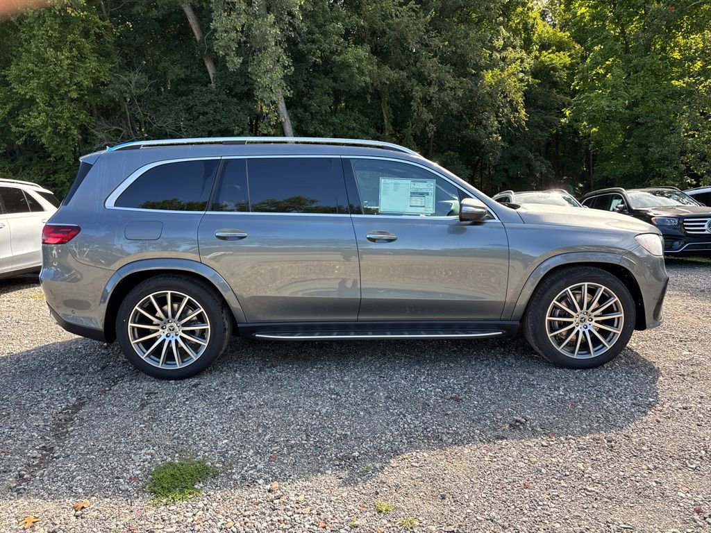 New 2026 Mercedes-Benz GLS 580 4MATIC image 11