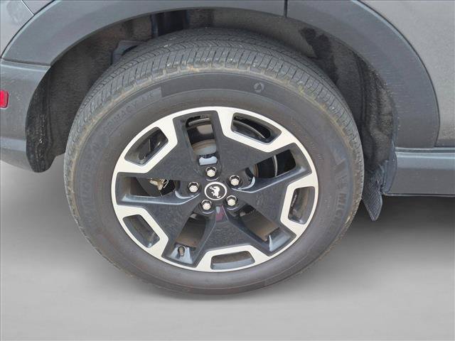 Used 2024 Ford Bronco Sport Outer Banks w/ Tech Package AWD/4WD image 10