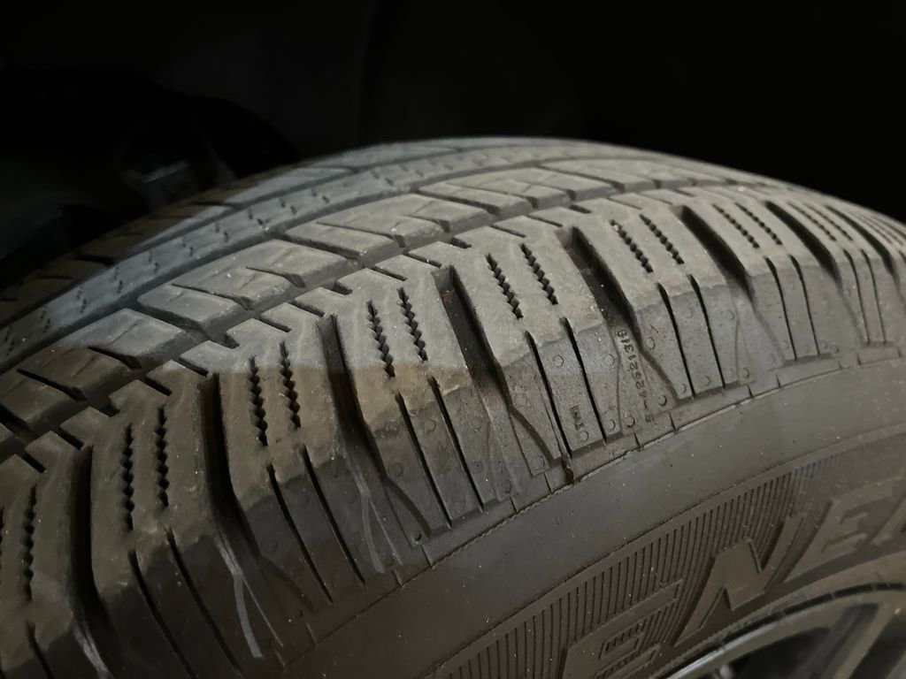 Used 2023 GMC Sierra 1500 Elevation AWD/4WD image 23