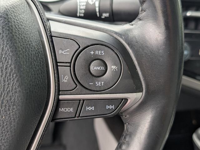 Used 2021 Toyota Camry XLE image 33