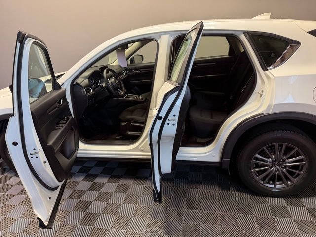 Used 2017 MAZDA CX-5 Sport image 13