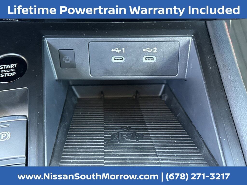 New 2025 Nissan Kicks SR image 7