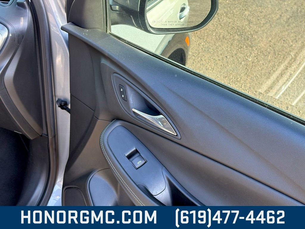 Used 2024 Buick Encore GX Sport Touring w/ Comfort Package image 24