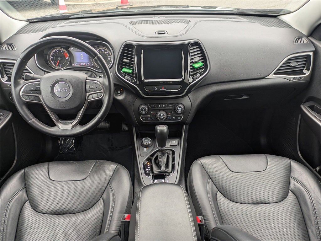 Used 2019 Jeep Cherokee Limited image 14