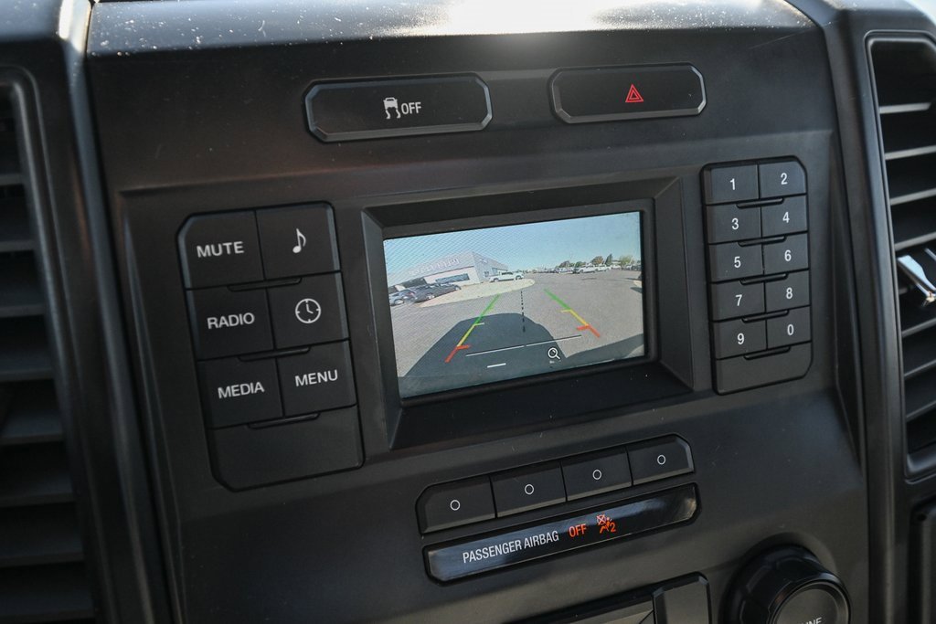 Used 2016 Ford F150 XL w/ Heavy-Duty Payload Package image 29