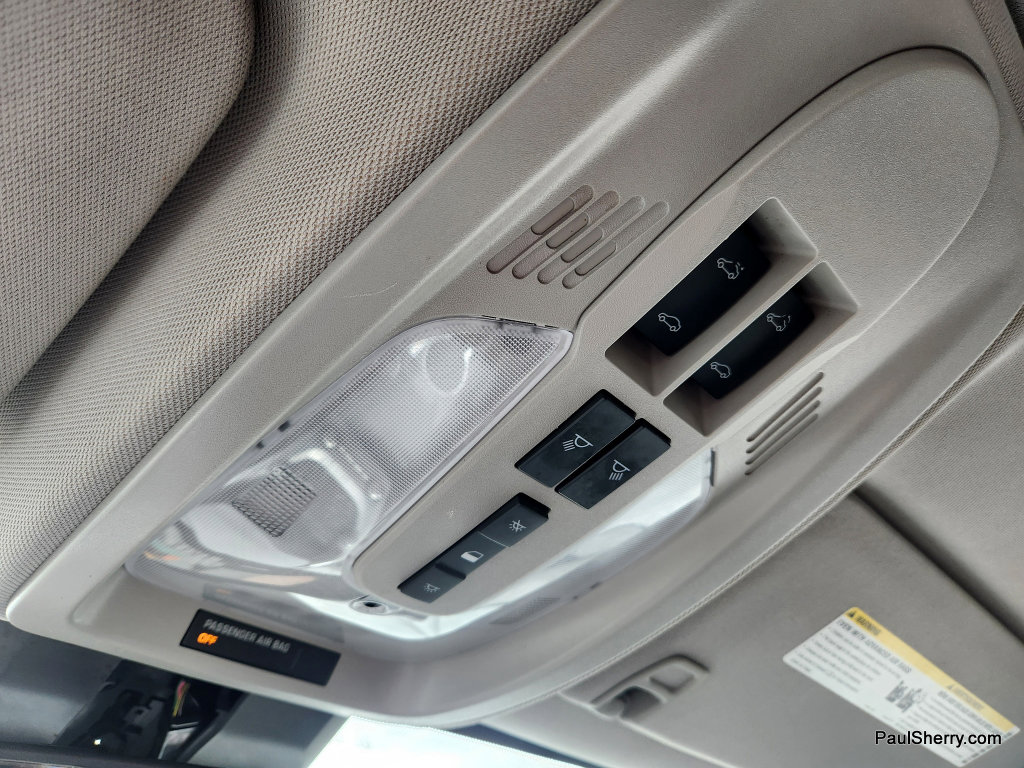 Used 2017 Chevrolet Equinox LT image 43