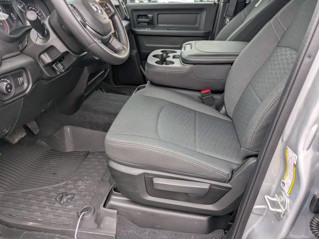 New 2026 RAM 3500 Tradesman AWD/4WD image 12