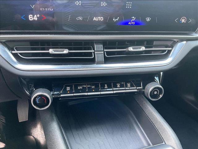 Used 2025 Chevrolet Equinox EV LT FWD image 23