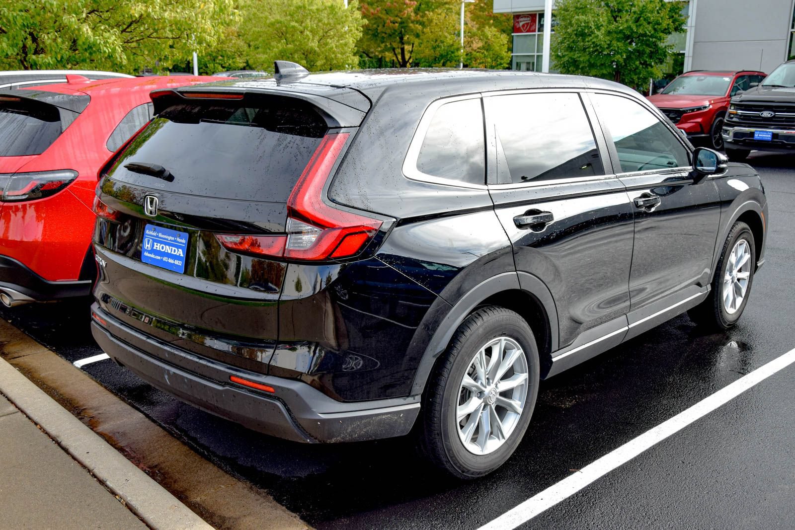 Used 2024 Honda CR-V EX image 16
