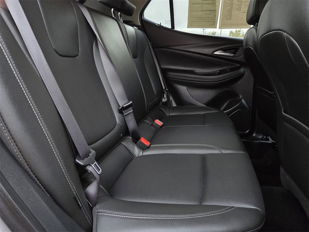 Used 2024 Buick Encore GX Sport Touring image 23