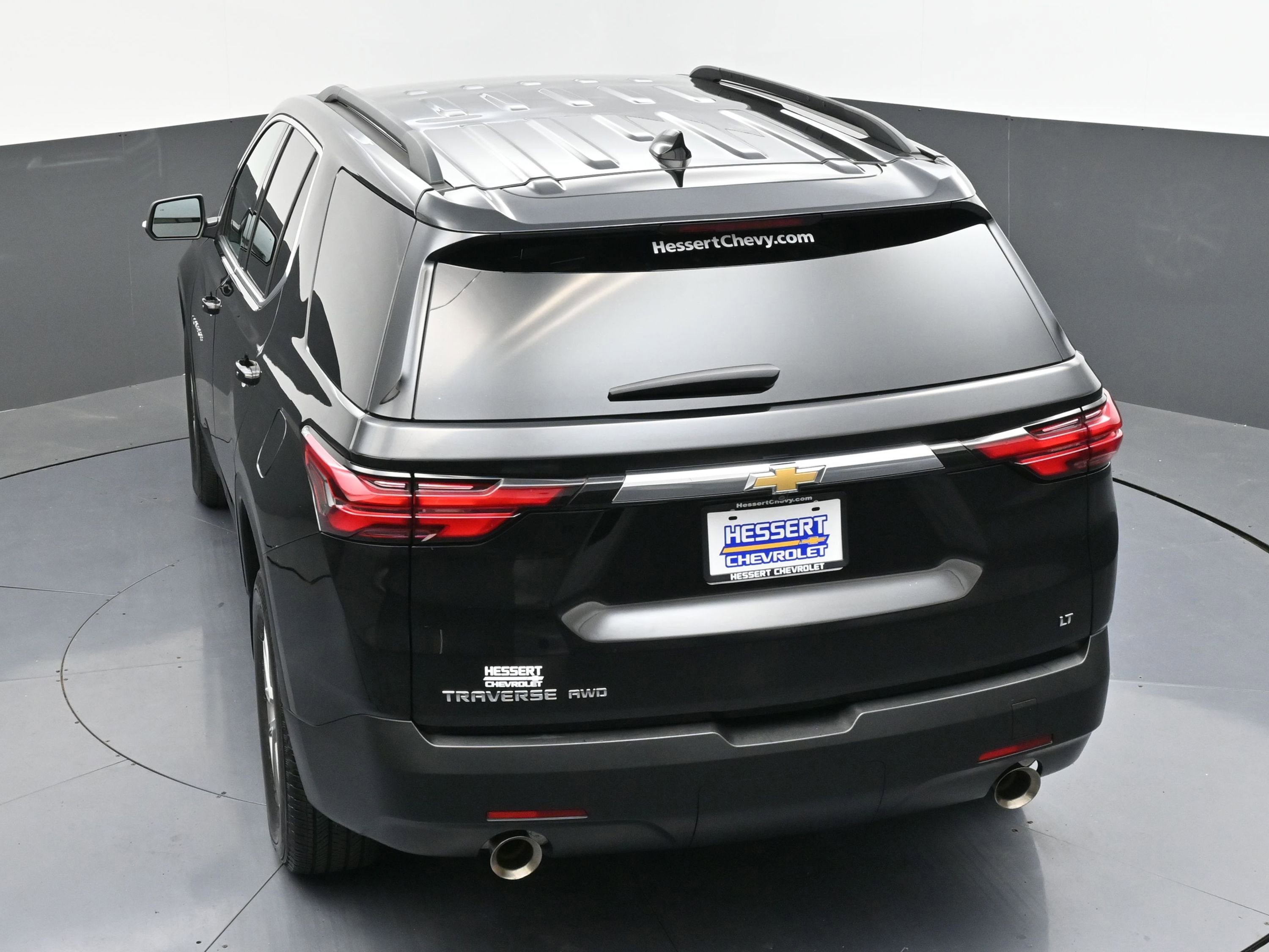 Used 2023 Chevrolet Traverse LT AWD/4WD image 52
