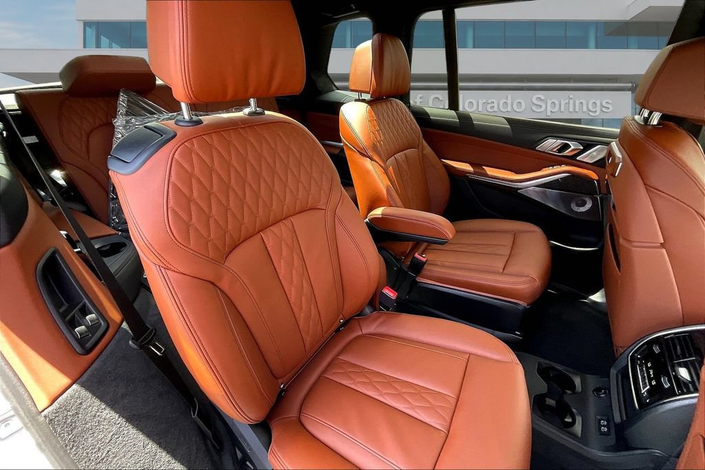 New 2027 BMW X7 M60i AWD/4WD image 25
