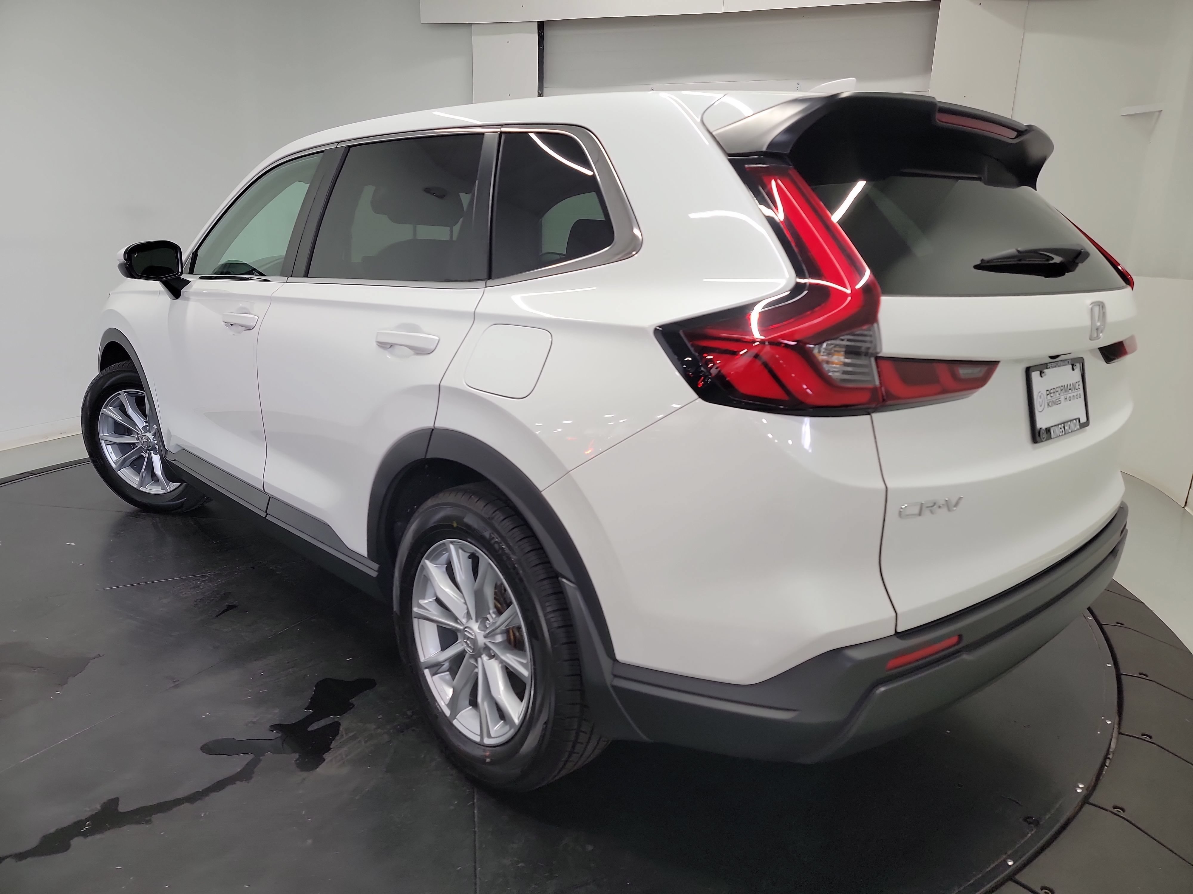 Used 2024 Honda CR-V EX-L image 6