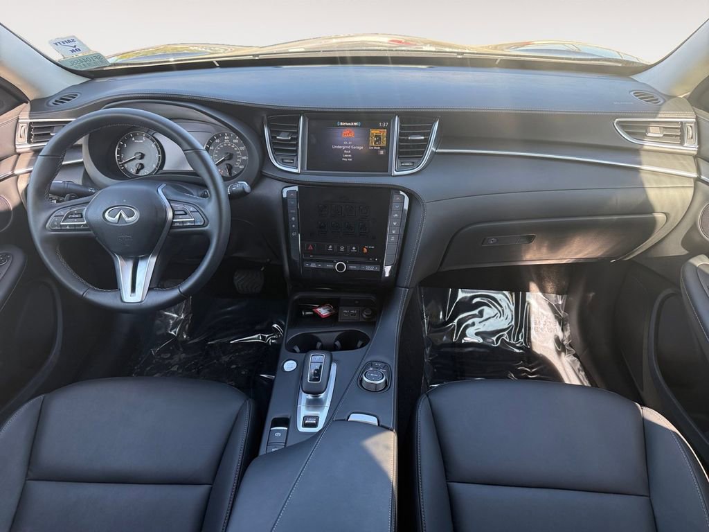 Used 2025 INFINITI QX50 Pure image 31