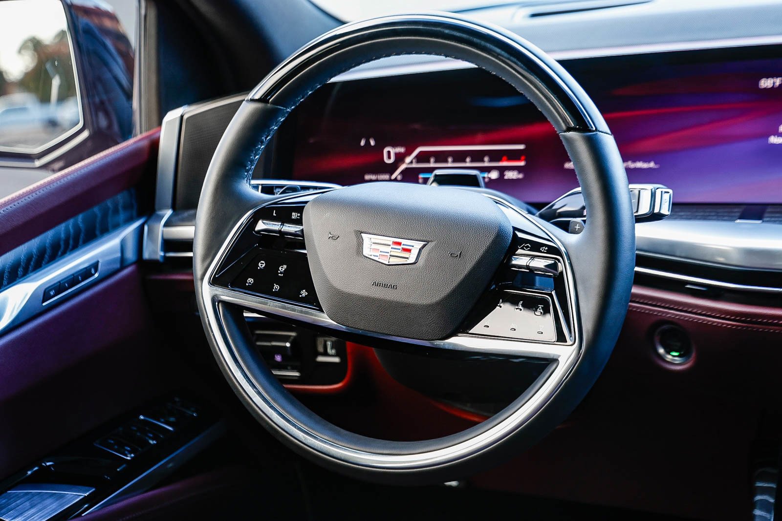 Used 2025 Cadillac Escalade Sport w/ Touring Package image 13