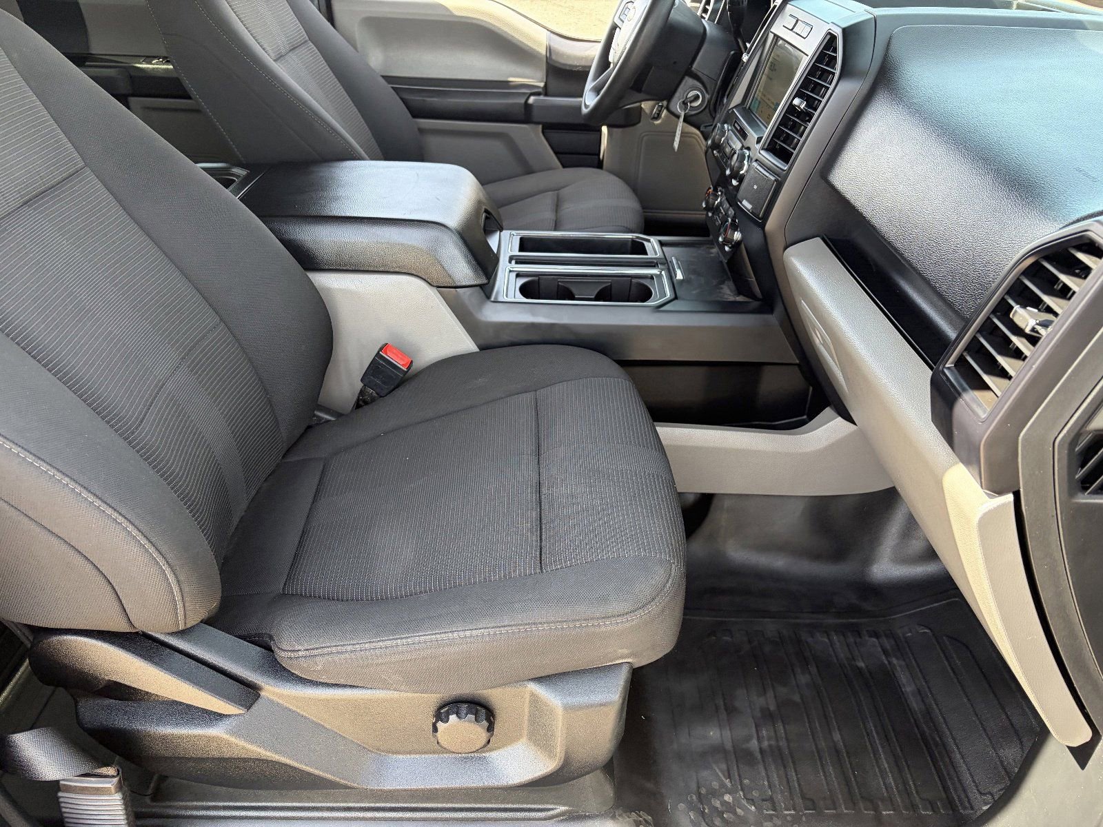 Used 2019 Ford F150 XL w/ Equipment Group 101A Mid RWD image 12