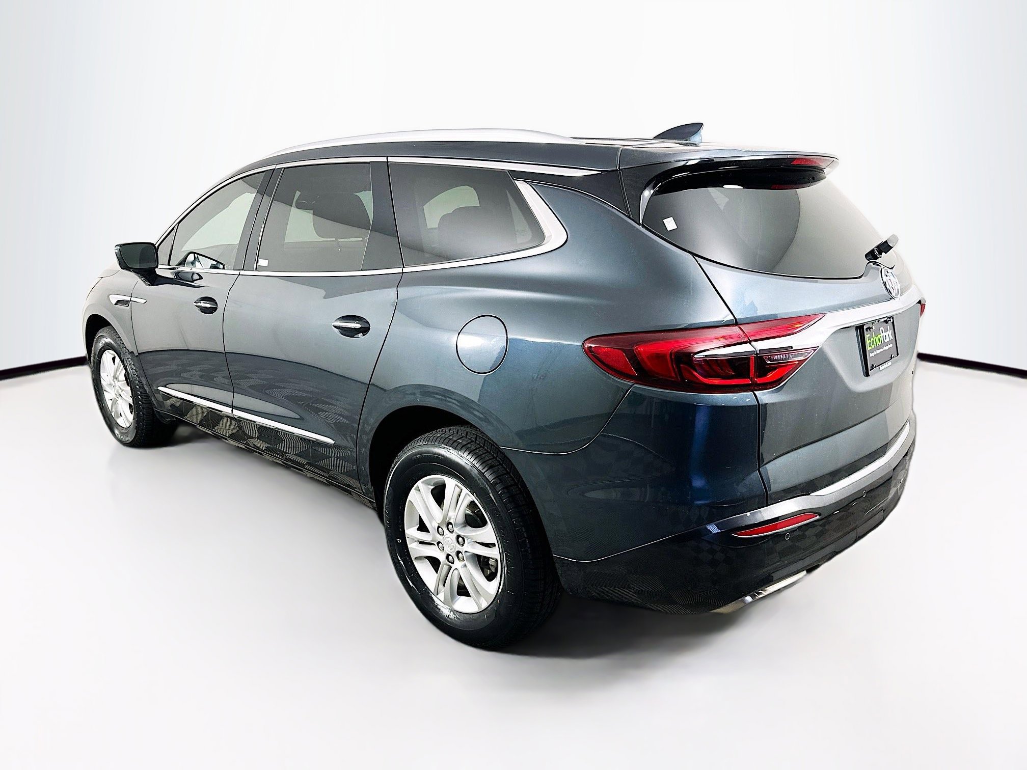 Used 2019 Buick Enclave Essence FWD image 5