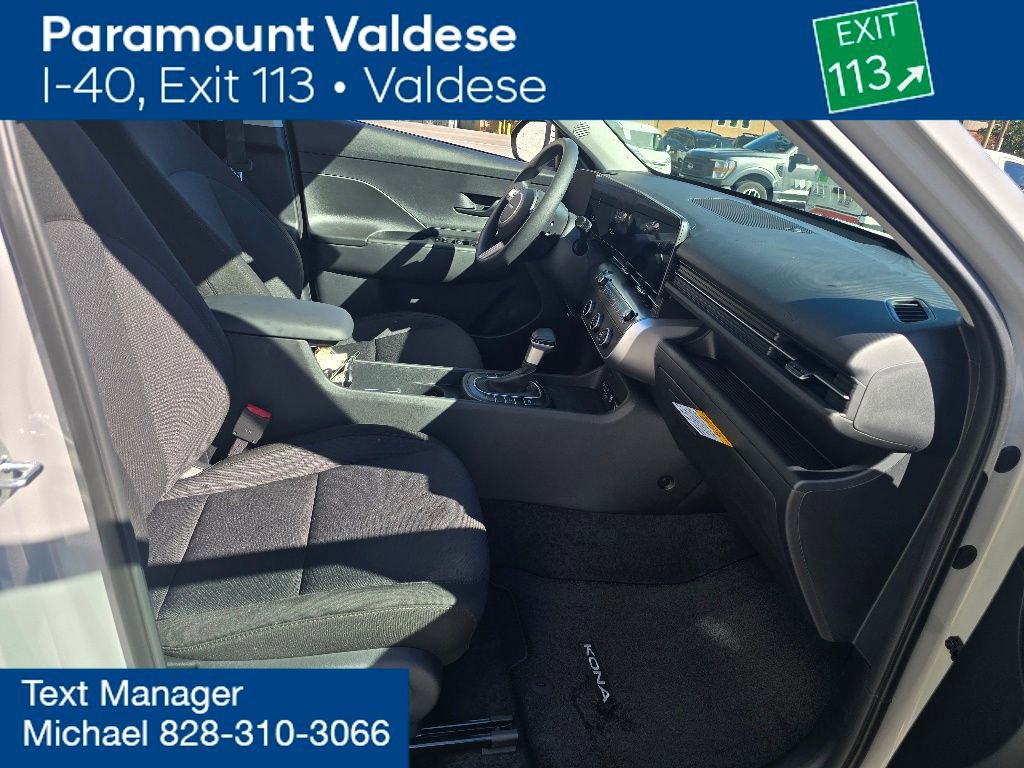 New 2026 Hyundai Kona SE image 12