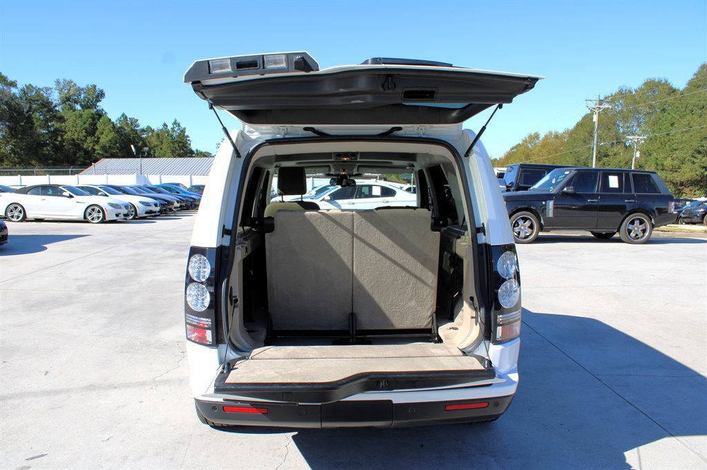 Used 2016 Land Rover LR4 HSE image 40