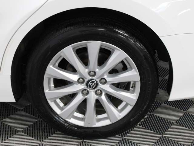 Certified 2019 Toyota Camry LE FWD image 15