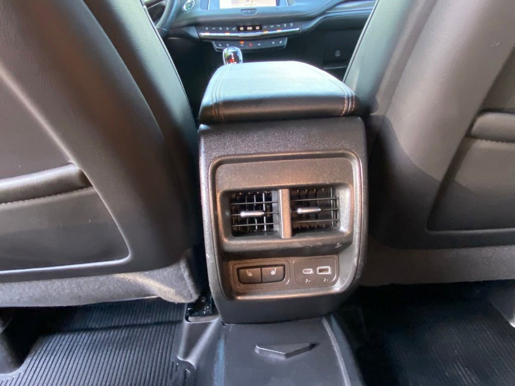 Used 2021 Cadillac XT4 Sport w/ Sun And Sound Package AWD/4WD image 32