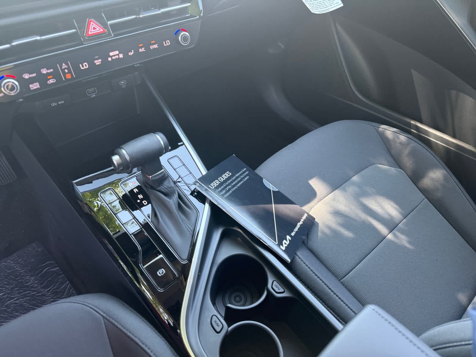 New 2026 Kia Niro LX FWD image 18