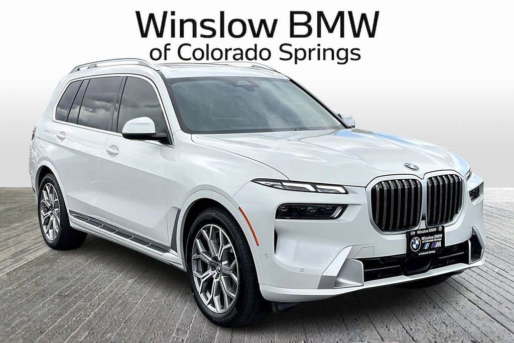 Used 2025 BMW X7 xDrive40i AWD/4WD image 1