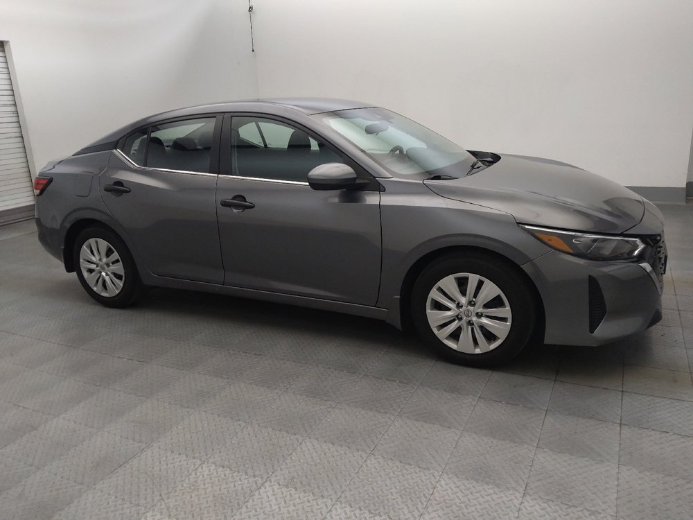 Used 2025 Nissan Sentra S FWD image 11