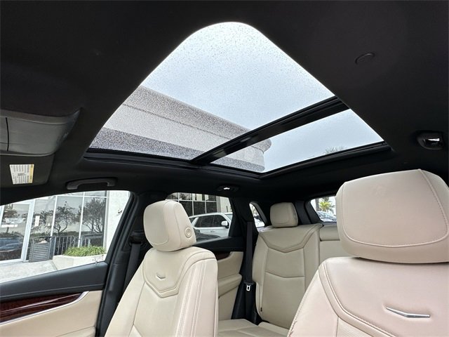 Used 2019 Cadillac XT5 Luxury image 30