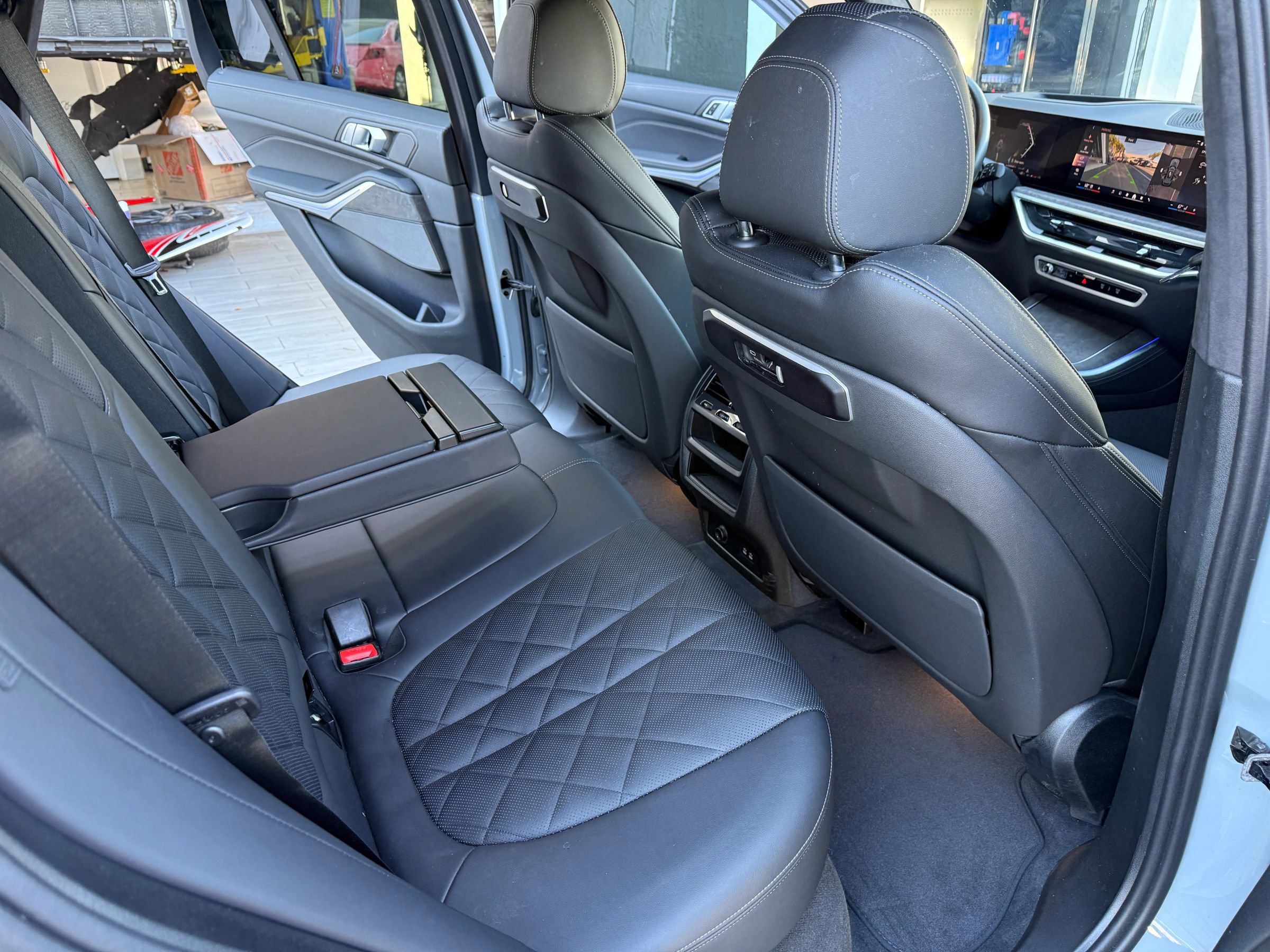 Used 2024 BMW X5 xDrive40i w/ M Sport Package image 18