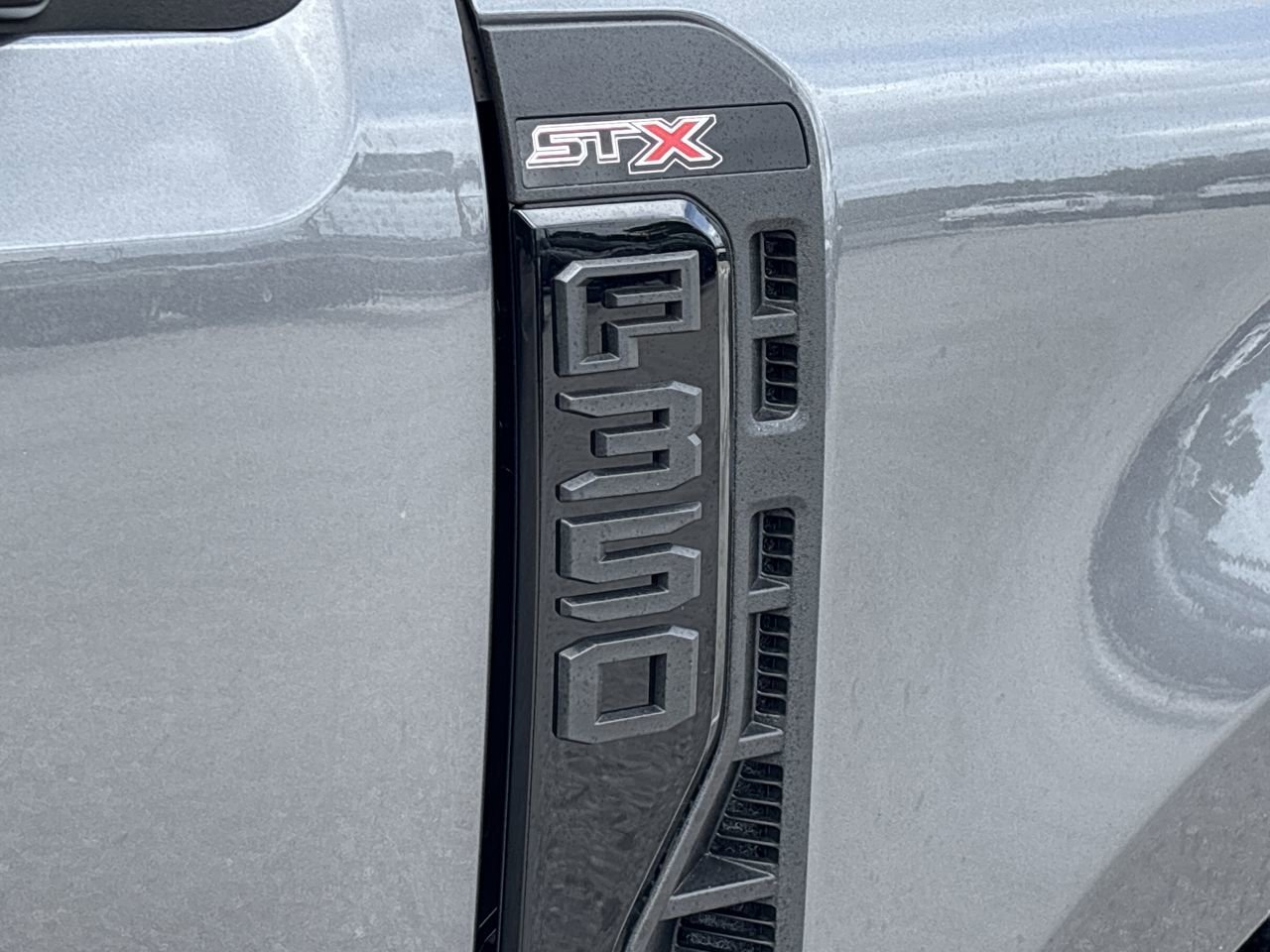 Used 2026 Ford F350 XL w/ STX Appearance Package AWD/4WD image 8