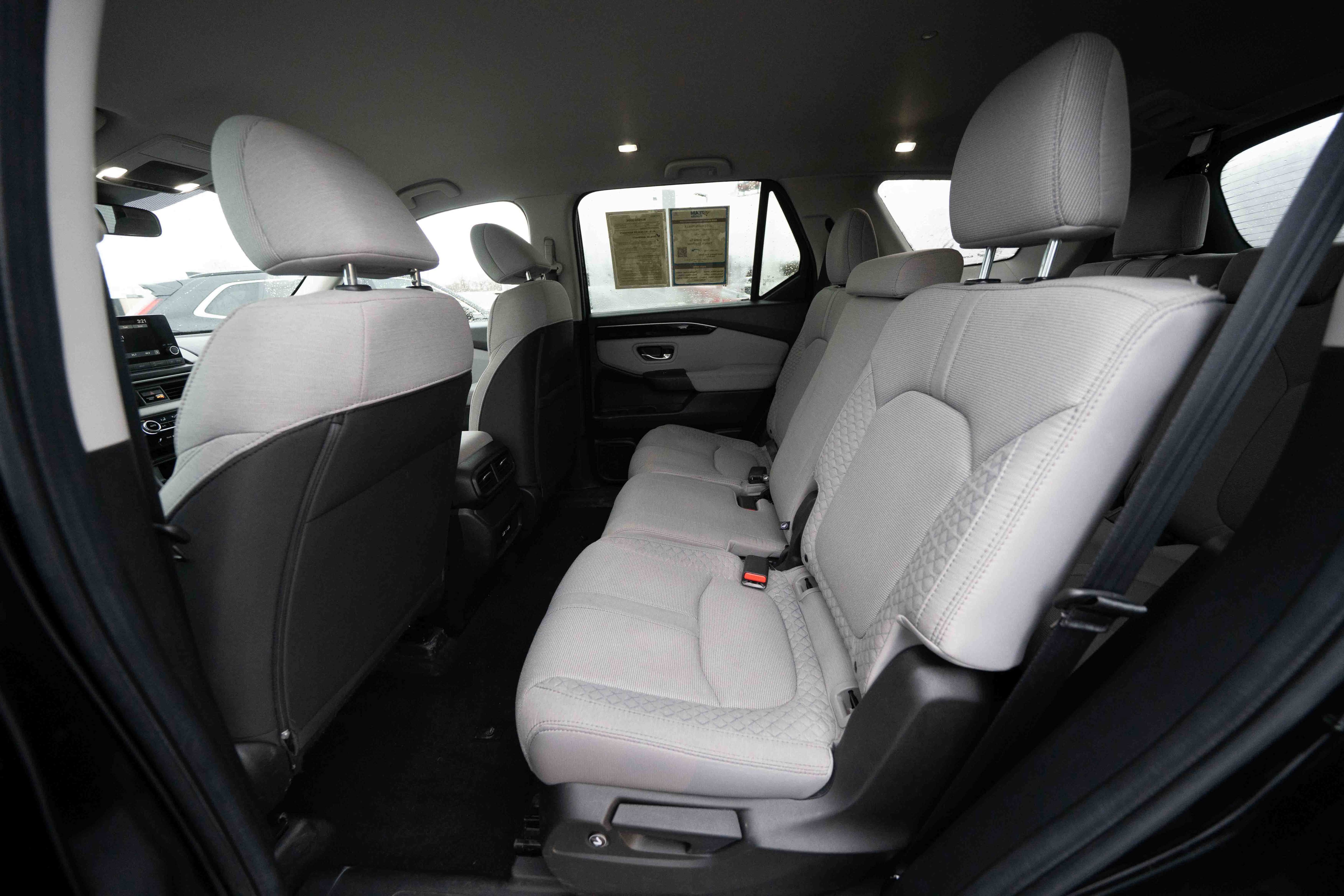 Certified 2023 Honda Pilot LX image 23