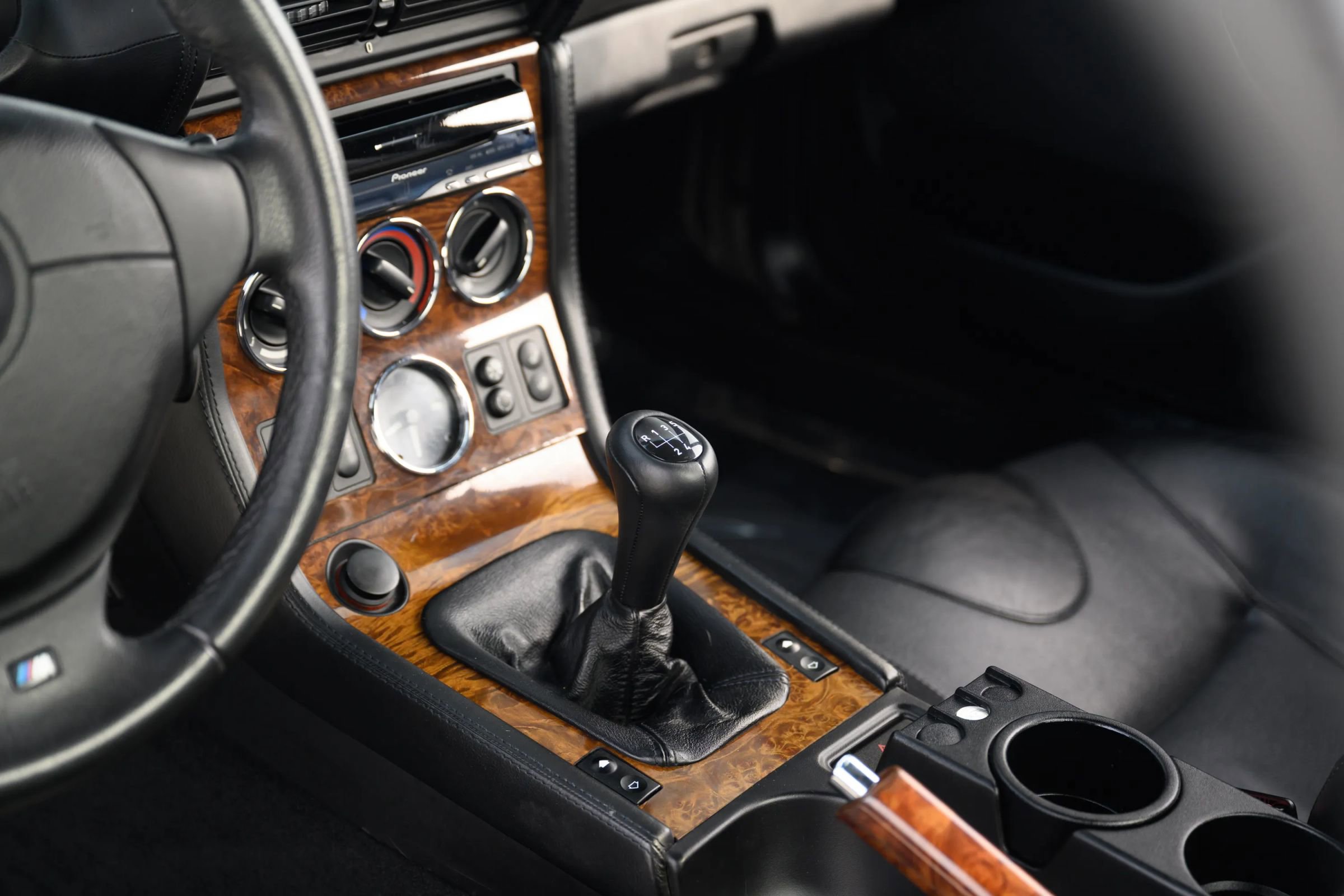 Used 2001 BMW Z3 3.0i image 36