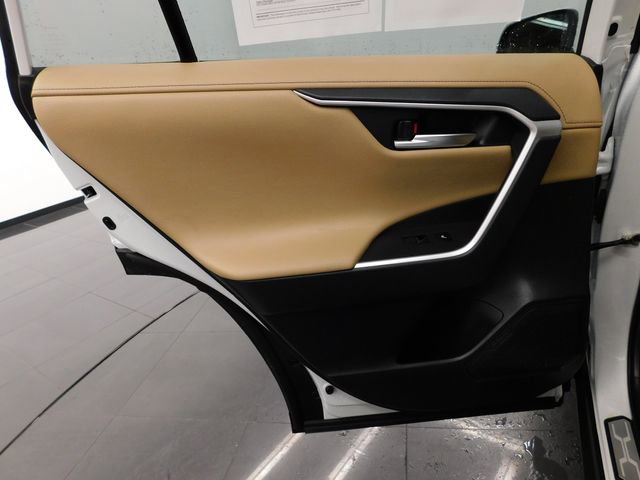 Used 2023 Toyota RAV4 Limited image 23